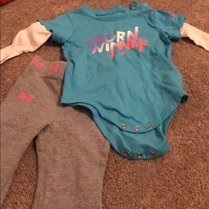 Girls 2 Piece Under Armour